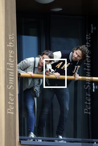 Bergschenhoek / Rotterdam 15 juli 2021
Andre Hazes en Sarah v Soelen hebben vandaag de sleutel van hun nieuwe huis / appartement gekregen.