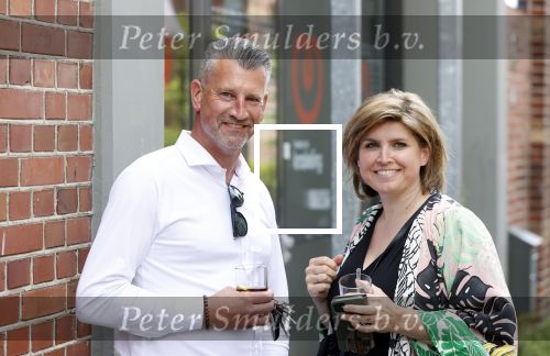Amsterdam 24 juni 2021
Uitreiking Nipkov schijf bij Ketelhuis op westergasfabriek terrein.
Angela de Jong en Martien Kniest