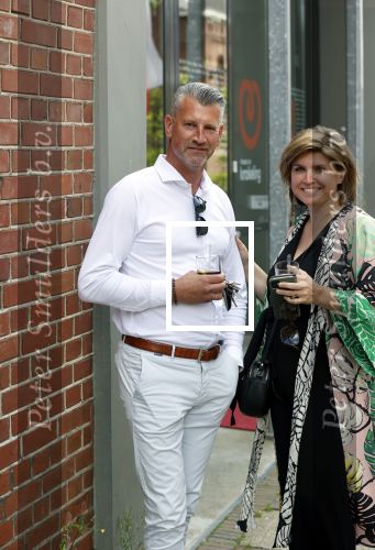 Amsterdam 24 juni 2021
Uitreiking Nipkov schijf bij Ketelhuis op westergasfabriek terrein.
Angela de Jong en Martien Kniest