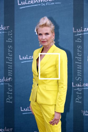 Amsterdam 16 juli 2021
Premiere de Luizenmoeder in Tuschinski. Anita Witzier