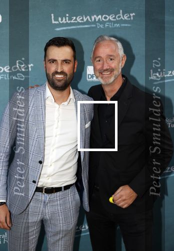 Amsterdam 16 juli 2021
Premiere de Luizenmoeder in Tuschinski.
Bjorn Remmerswaal met een kennis