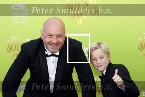 Scheveningen 9 juli 2021
Premiere sound of music in het circustheater.
Boris van der Ham met zijn zoon