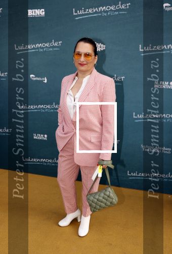 Amsterdam 16 juli 2021
Premiere de Luizenmoeder in Tuschinski. Carly Wijs