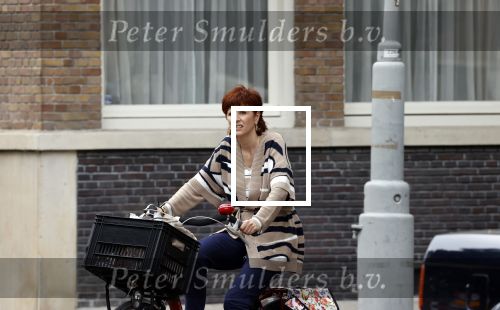 Amsterdam 13 juli 2021
Chazia Mourali op de fiets in Amsterdam zuid.