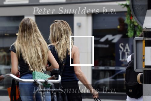 Amsterdam 12 juli 2021
Danielle Oerlemans met haar dochter Fiene Oerlemans op de pc hooftstraat