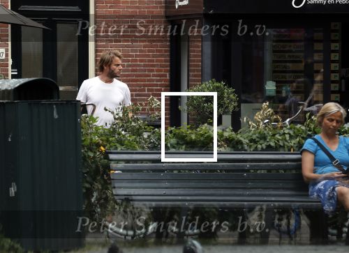 Amsterdam 17 juni 2021
Vivian Reys en haar ex  Dirk Hoorn halen een ijsje in Amsterdam zuid.