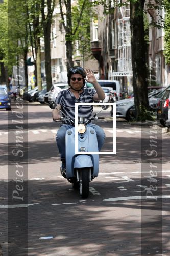 Amsterdam 15 juni 2021
Frits Huffnagel op zijn scooter in Amsterdam zuid