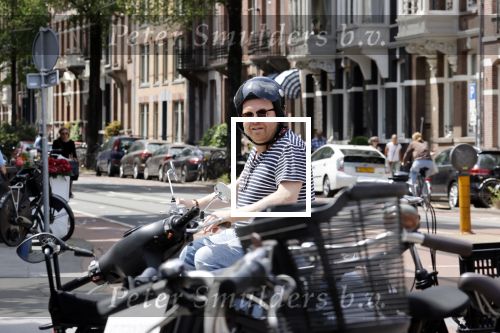 Amsterdam 15 juni 2021
Frits Huffnagel op zijn scooter in Amsterdam zuid