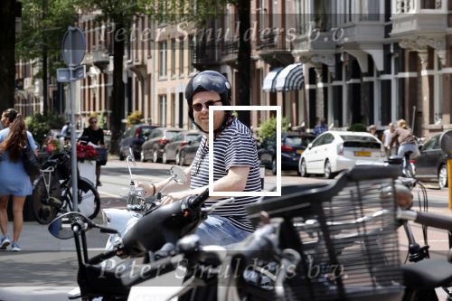 Amsterdam 15 juni 2021
Frits Huffnagel op zijn scooter in Amsterdam zuid