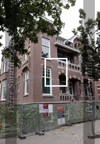 Amsterdam 24 juli 2021
Het nieuwe huis / villa van Gigi Ravelli en haar man Roger Hodenius is bijna klaar .