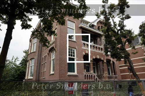 Amsterdam 24 juli 2021
Het nieuwe huis / villa van Gigi Ravelli en haar man Roger Hodenius is bijna klaar .