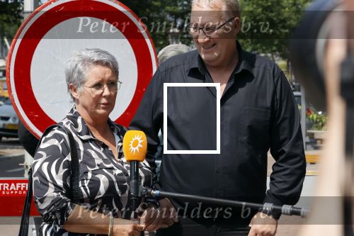 Amsterdam 22 juli 2021
Herdenkingsdienst van Peter R de Vries in Carre . Herman en Anja Dubois