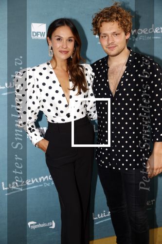 Amsterdam 16 juli 2021
Premiere de Luizenmoeder in Tuschinski.
Holly Mae Brood en partner Soy Kroon