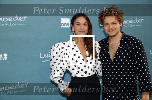 Amsterdam 16 juli 2021
Premiere de Luizenmoeder in Tuschinski.
Holly Mae Brood en partner Soy Kroon