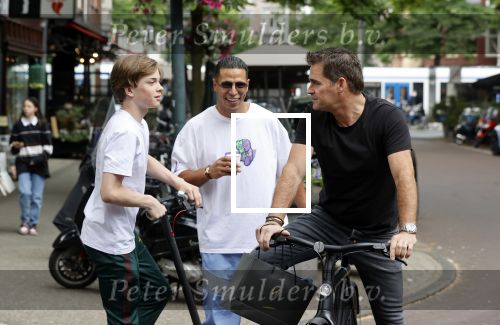 Amsterdam 9 en 10 juli 2021
Jalal Oba in Amsterdam zuid. jalal met Jeroen v d Boom