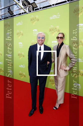 Scheveningen 9 juli 2021
Premiere sound of music in het circustheater.
Jamai Looman kwam met een kennis