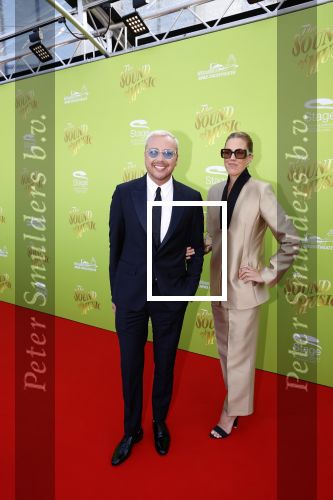 Scheveningen 9 juli 2021
Premiere sound of music in het circustheater.
Jamai Looman kwam met een kennis
