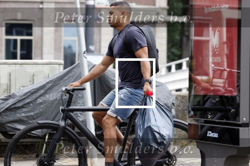 Amsterdam 24 juli 2021
Jeffrey Wammes op zijn electrische v Moof fiets