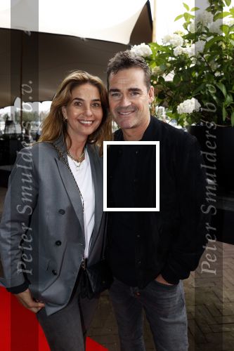 Amsterdam 6 juli 2021
Boekpresentatie Niels Houtepen bij de Harbour Club . Jeroen v d Boom met zijn vrouw Danie