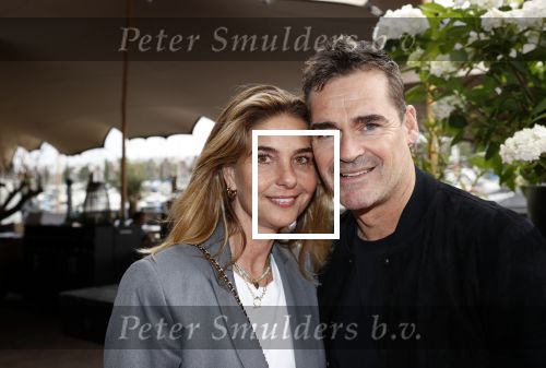 Amsterdam 6 juli 2021
Boekpresentatie Niels Houtepen bij de Harbour Club . Jeroen v d Boom met zijn vrouw Danie