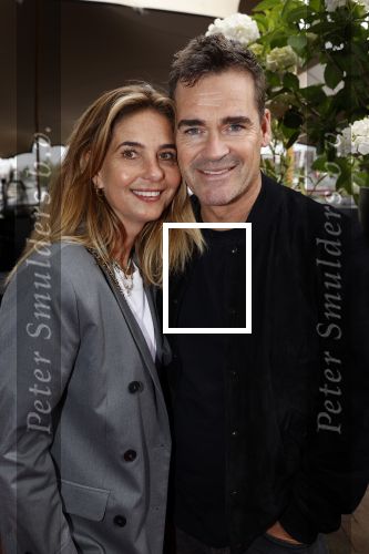 Amsterdam 6 juli 2021
Boekpresentatie Niels Houtepen bij de Harbour Club . Jeroen v d Boom met zijn vrouw Danie