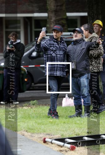 Amsterdam 21 juni 2021
Plaatsen van kunstwerk Joseph Klibansky voor Art Zuid op de apollolaan.
 Zijn vriendin Victoria Waldau alsmede zijn broer schoonzus en ouders zijn ook aanwezig