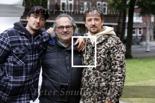 Amsterdam 21 juni 2021
Plaatsen van kunstwerk Joseph Klibansky voor Art Zuid op de apollolaan.
 Zijn vriendin Victoria Waldau alsmede zijn broer schoonzus en ouders zijn ook aanwezig