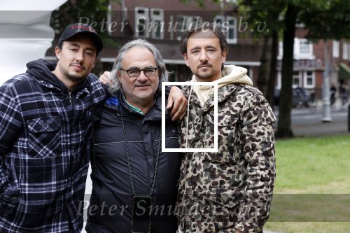 Amsterdam 21 juni 2021
Plaatsen van kunstwerk Joseph Klibansky voor Art Zuid op de apollolaan.
 Zijn vriendin Victoria Waldau alsmede zijn broer schoonzus en ouders zijn ook aanwezig