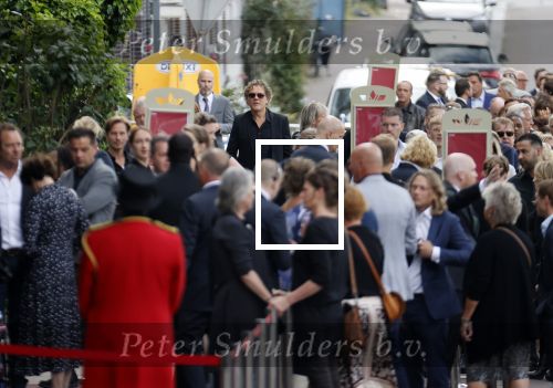 Amsterdam 22 juli 2021
Herdenkingsdienst van Peter R de Vries in Carre . Kees v d Spek met partner
