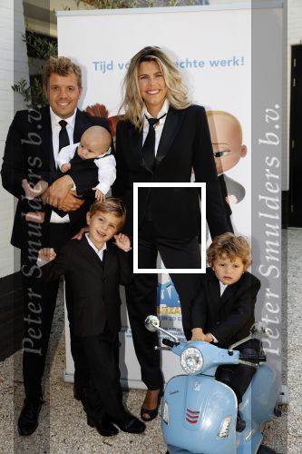 Loosdrecht 18 juli 2021
Kim Kotter Jaap Reesema en hun kinderen bij hun huis.