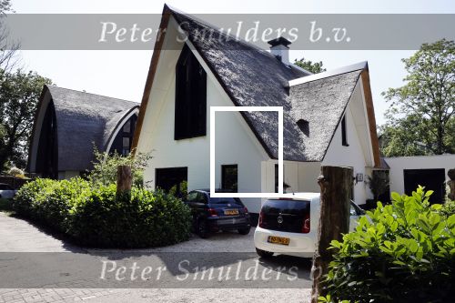 Loosdrecht 18 juli 2021
Kim Kotter Jaap Reesema en hun kinderen bij hun huis.