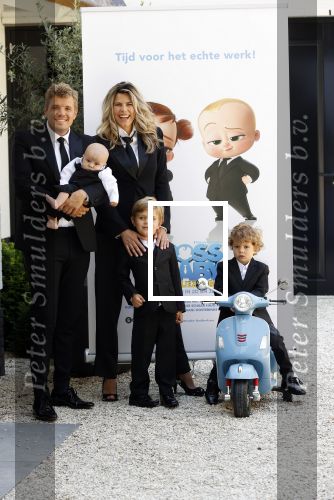 Loosdrecht 18 juli 2021
Kim Kotter Jaap Reesema en hun kinderen bij hun huis.