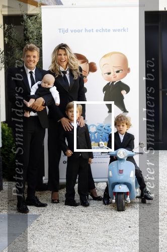 Loosdrecht 18 juli 2021
Kim Kotter Jaap Reesema en hun kinderen bij hun huis.