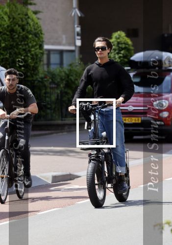Amsterdam 12 juni 2021
Koen Kardashian op zijn electrische fiets