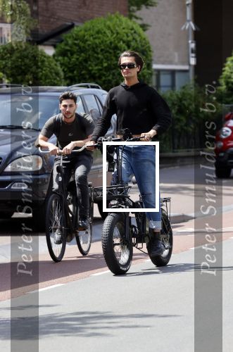 Amsterdam 12 juni 2021
Koen Kardashian op zijn electrische fiets