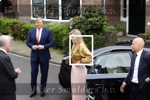 Hilversum 30 juni 2021
Koning Willem Alexander en Koningin Maxima arriveren bij theater Gooiland voor de uitreiking van de appeltjes van Oranje .