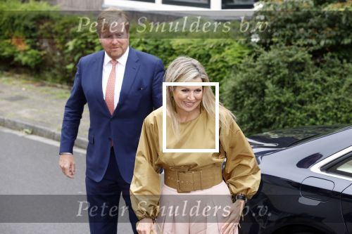 Hilversum 30 juni 2021
Koning Willem Alexander en Koningin Maxima arriveren bij theater Gooiland voor de uitreiking van de appeltjes van Oranje .