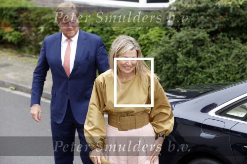 Hilversum 30 juni 2021
Koning Willem Alexander en Koningin Maxima arriveren bij theater Gooiland voor de uitreiking van de appeltjes van Oranje .