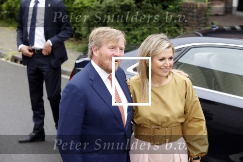 Hilversum 30 juni 2021
Koning Willem Alexander en Koningin Maxima arriveren bij theater Gooiland voor de uitreiking van de appeltjes van Oranje .