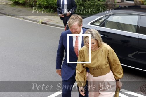 Hilversum 30 juni 2021
Koning Willem Alexander en Koningin Maxima arriveren bij theater Gooiland voor de uitreiking van de appeltjes van Oranje .