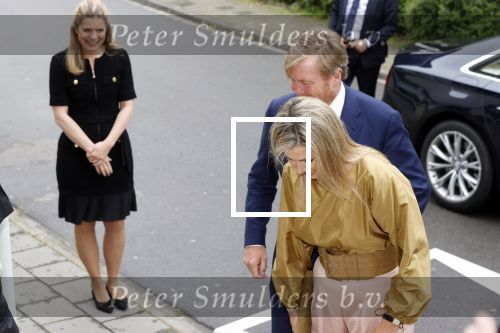 Hilversum 30 juni 2021
Koning Willem Alexander en Koningin Maxima arriveren bij theater Gooiland voor de uitreiking van de appeltjes van Oranje .
