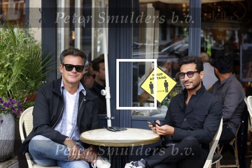 Amsterdam 19 juni 2021
Leco v Zadelhoff met zijn partner op terras bij de Joffers