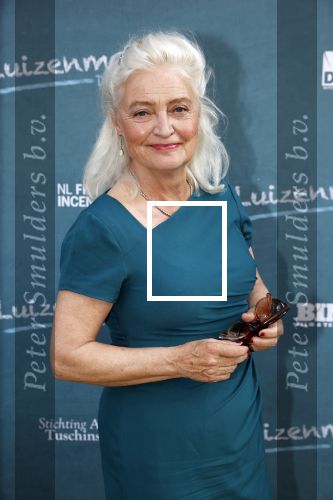 Amsterdam 16 juli 2021
Premiere de Luizenmoeder in Tuschinski. Leny Breederveld