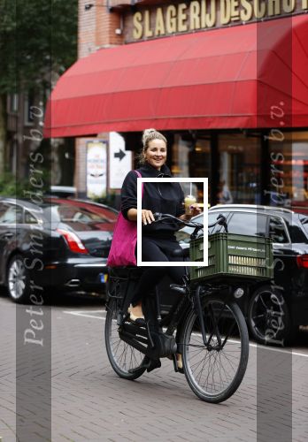 Amsterdam 6 juli 2021
Lieke v Lexmond op de cornelis schuytstraat