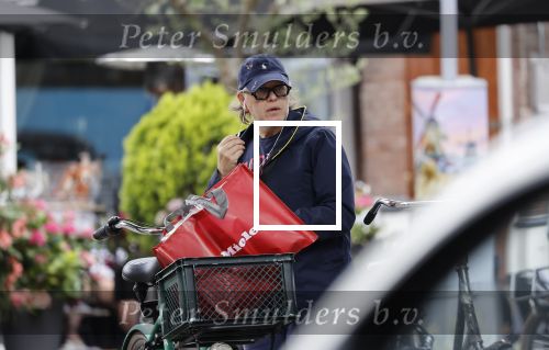 Amsterdam 9 juli 2021
Marc Marie Huybregts doet boodschappen bij Albert Heijn