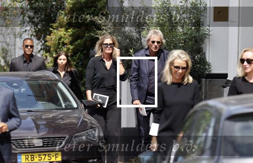 Amsterdam 22 juli 2021
Herdenkingsdienst van Peter R de Vries in Carre .
Matthijs v Nieuwkerk met zijn vriendin Martha Riemsma