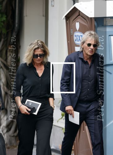 Amsterdam 22 juli 2021
Herdenkingsdienst van Peter R de Vries in Carre .
Matthijs v Nieuwkerk met zijn vriendin Martha Riemsma
