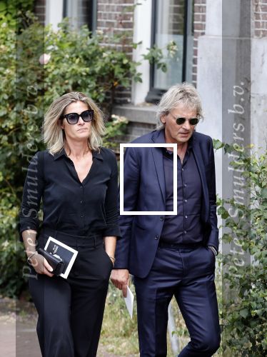 Amsterdam 22 juli 2021
Herdenkingsdienst van Peter R de Vries in Carre .
Matthijs v Nieuwkerk met zijn vriendin Martha Riemsma