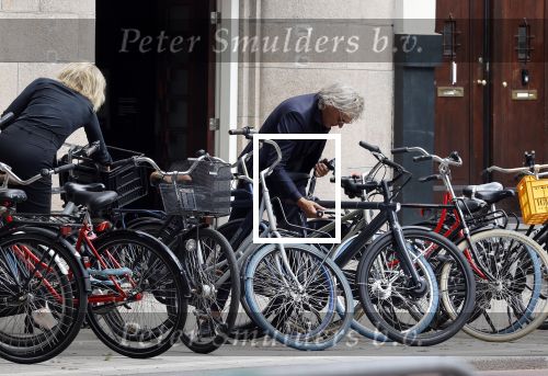 Amsterdam 22 juli 2021
Herdenkingsdienst van Peter R de Vries in Carre .
Matthijs v Nieuwkerk met zijn vriendin Martha Riemsma