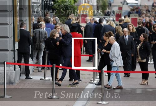 Amsterdam 22 juli 2021
Herdenkingsdienst van Peter R de Vries in Carre . Matthijs v Nieuwkerk kwam met zijn nieuwe vriendin Martha Riemsma